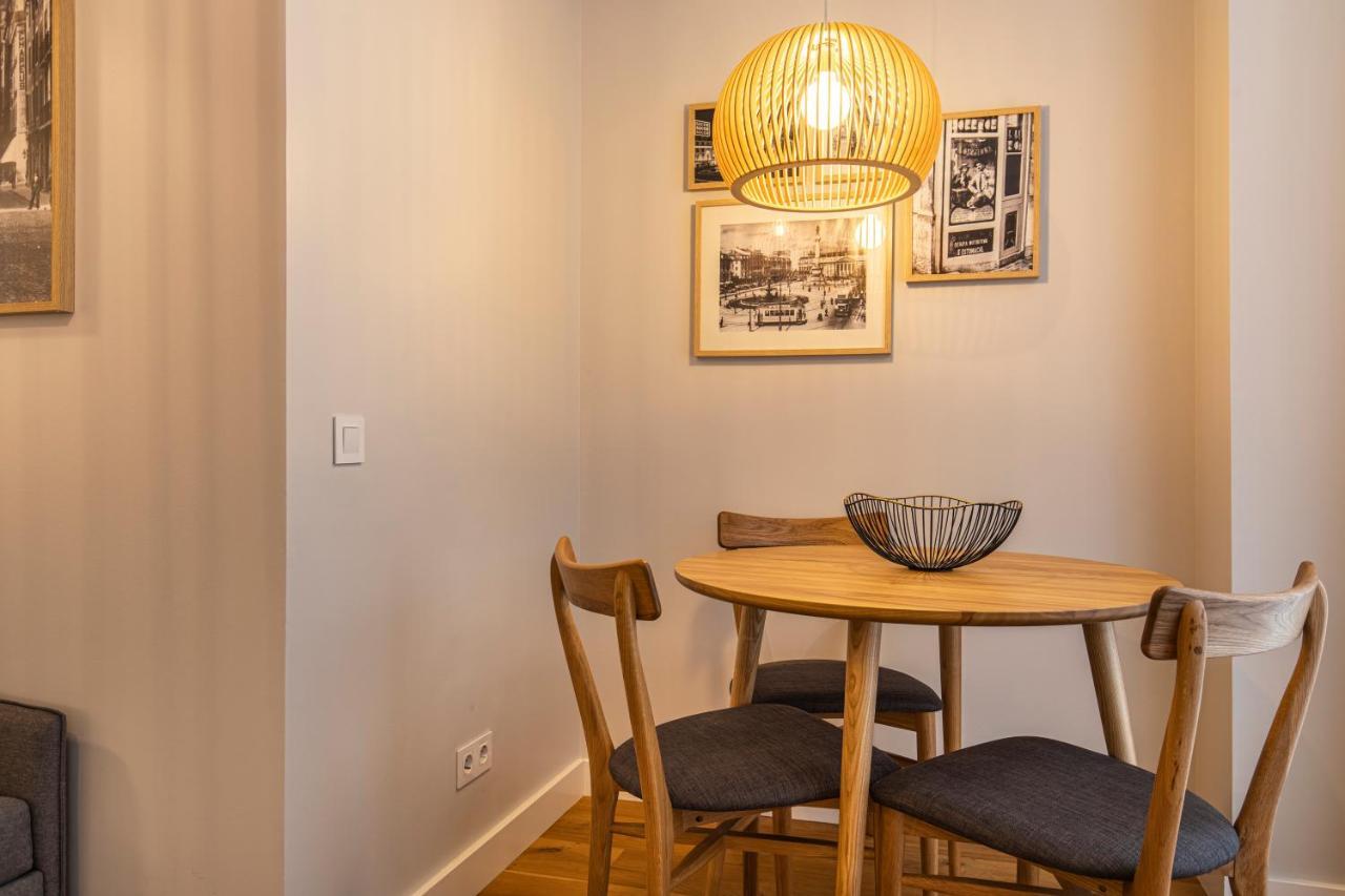 Ferienwohnung Upscale & Trendy Flat In The Center Lissabon Exterior foto